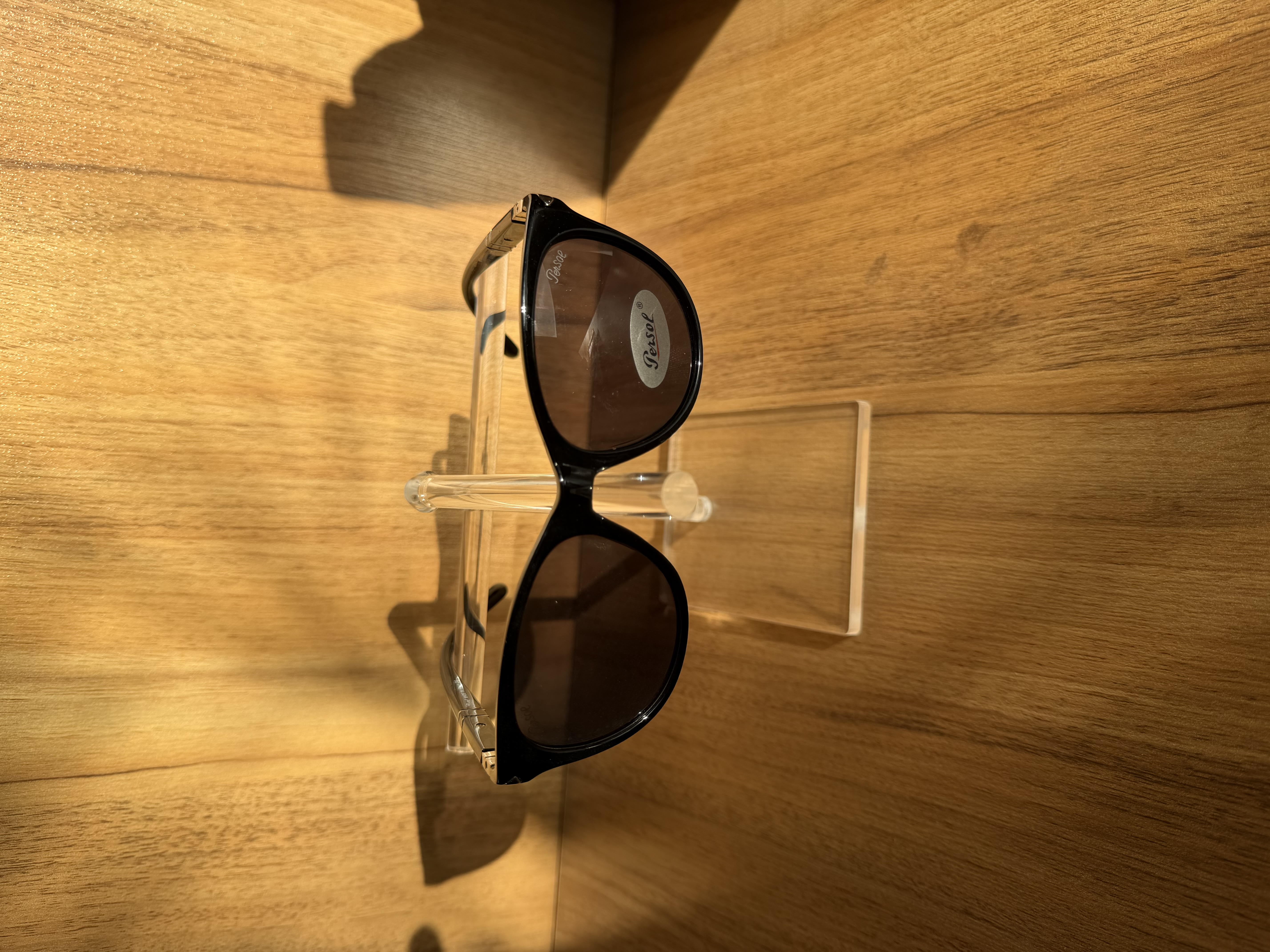 عینک آفتابی زنانه برند Persol